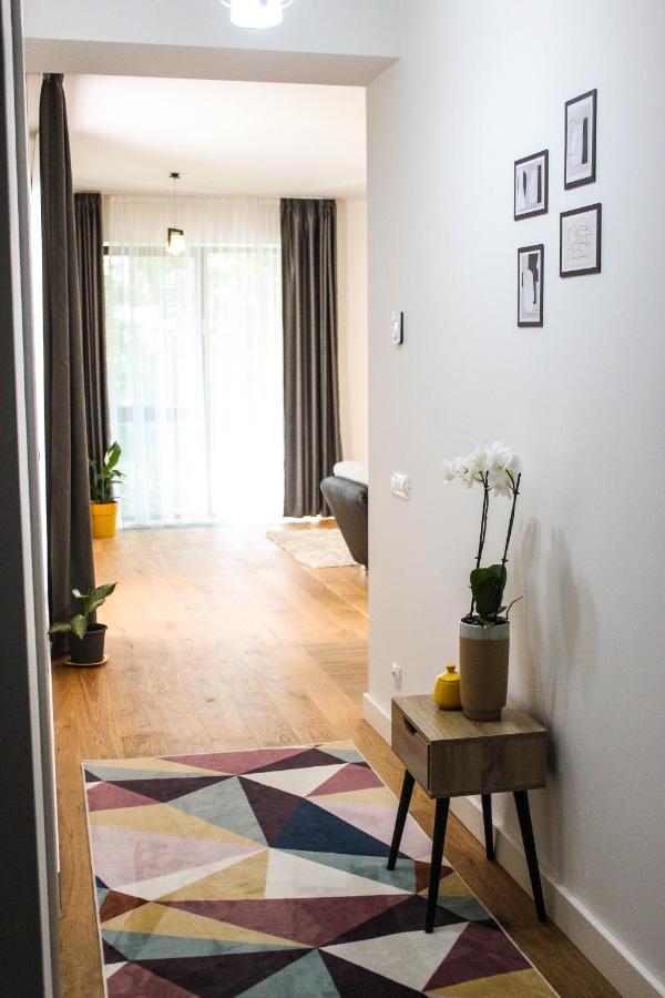 8Ight Braşov Exterior foto